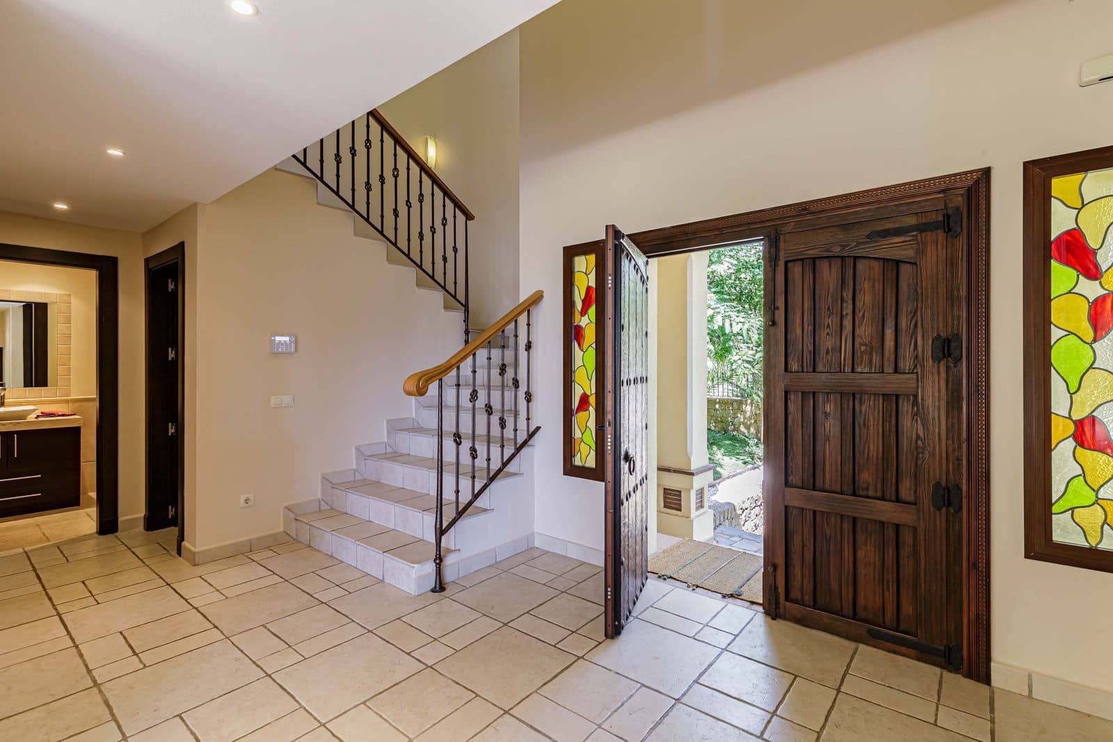 5 bedroom Villa for sale in Los Arqueros - € 2,695,000 (Ref: 9497438)