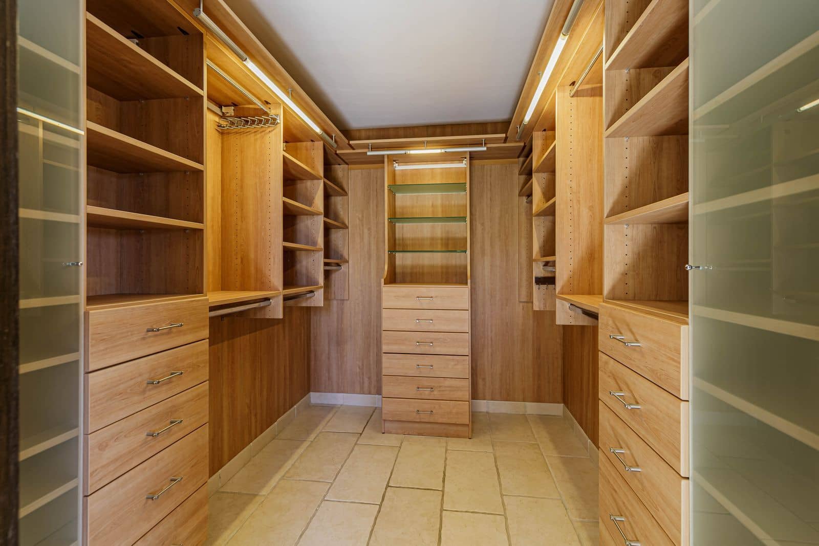 5 bedroom Villa for sale in Los Arqueros - € 2,695,000 (Ref: 9497438)