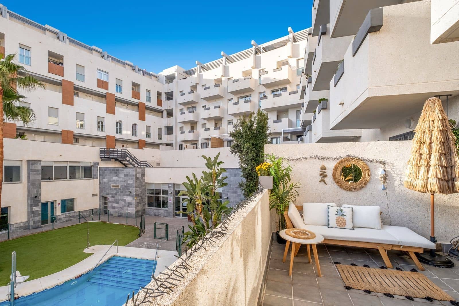 2 bedroom Apartment for sale in Riviera del Sol - € 469,000 (Ref: 9497441)