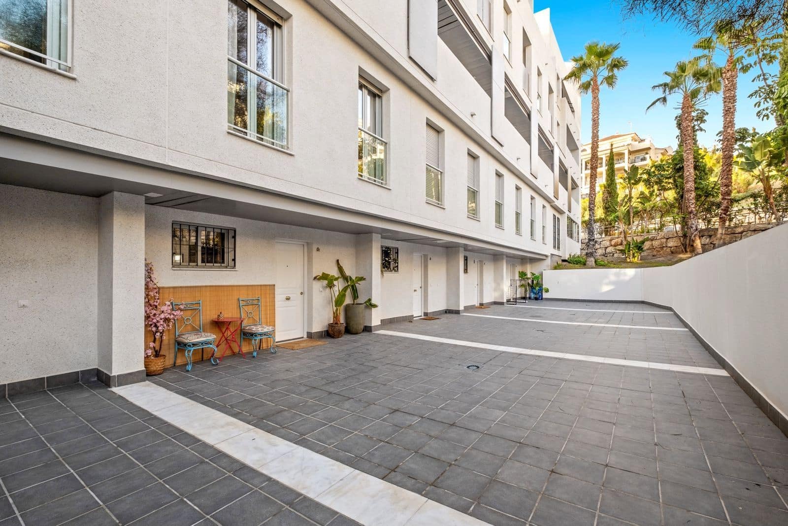 2 bedroom Apartment for sale in Riviera del Sol - € 469,000 (Ref: 9497441)