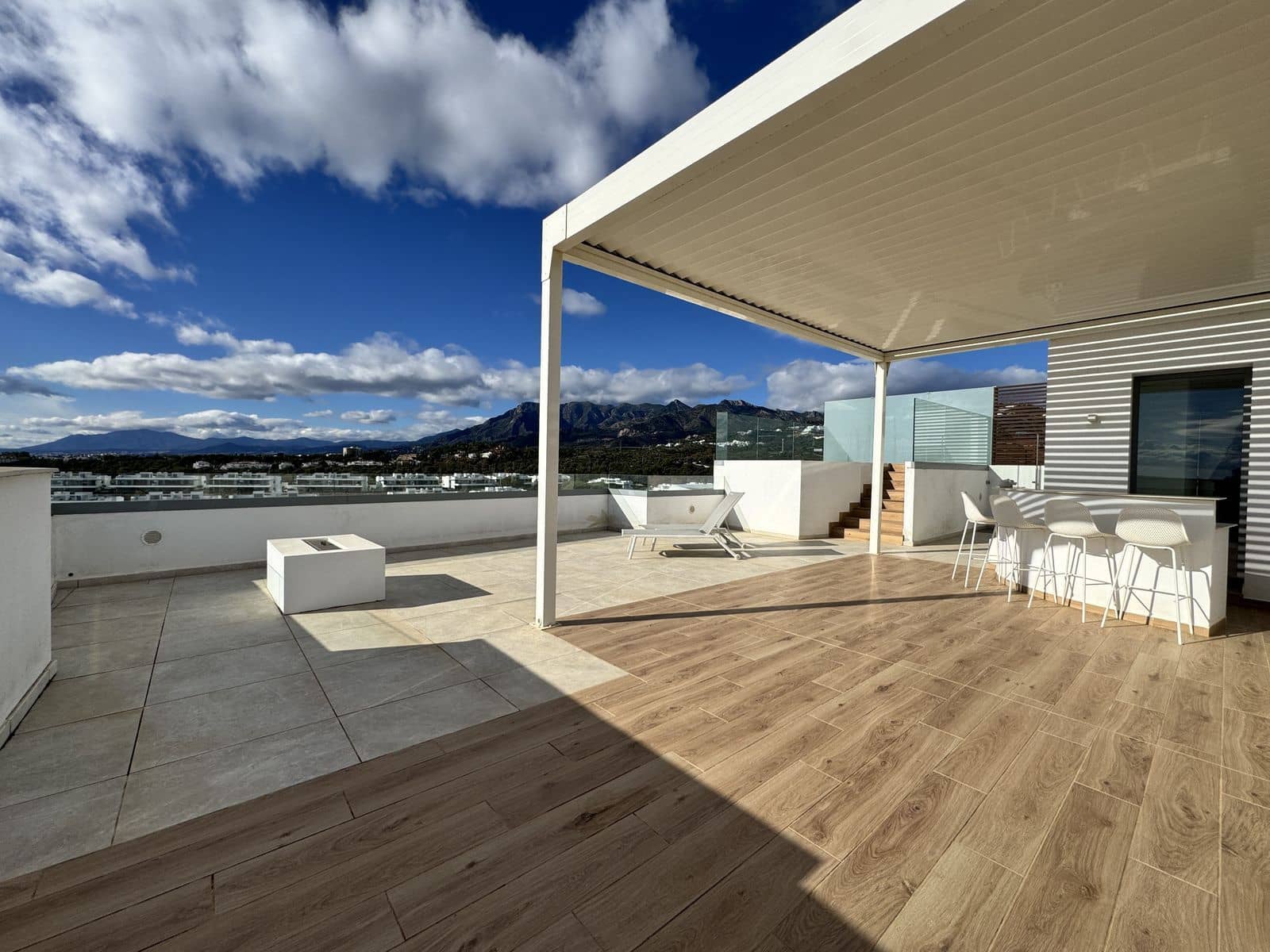 3 soveværelse Penthouse til salg i Marbella - € 1.940.000 (Ref: 9497462)