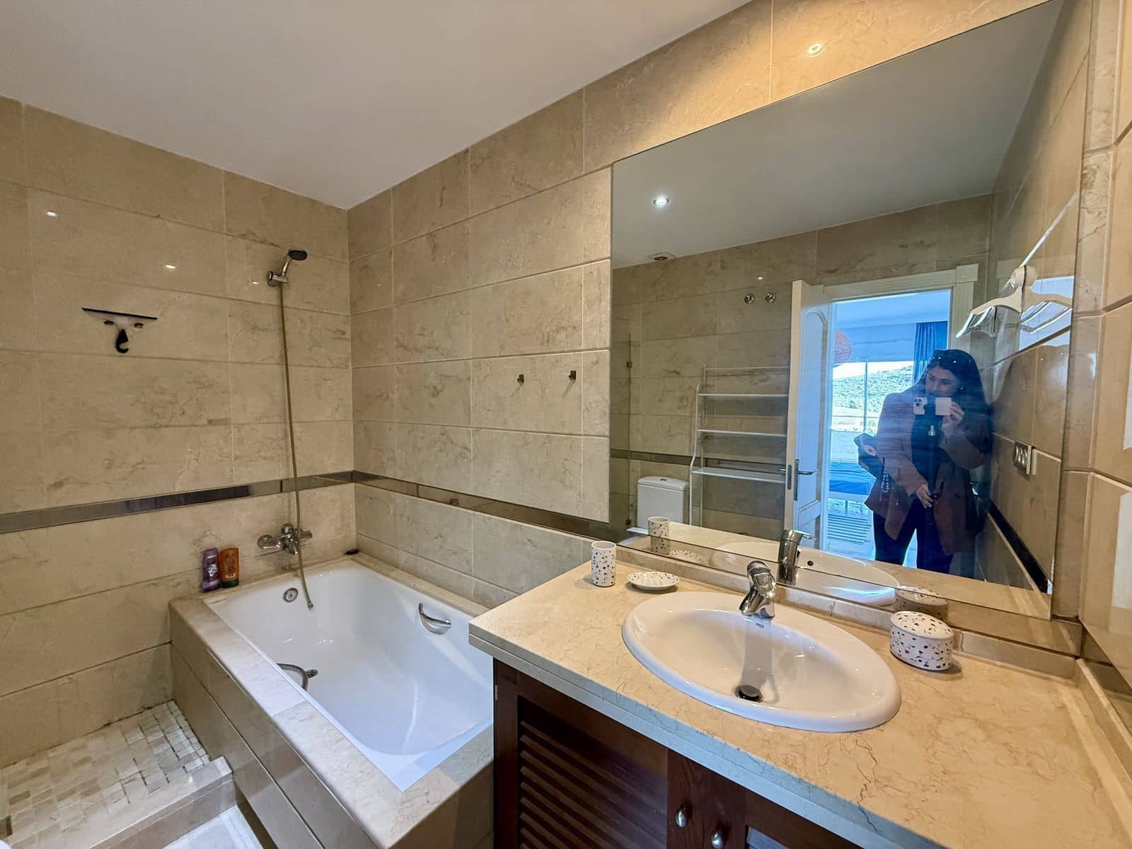 3 bedroom Apartment for sale in San Roque - € 450,000 (Ref: 9497464)