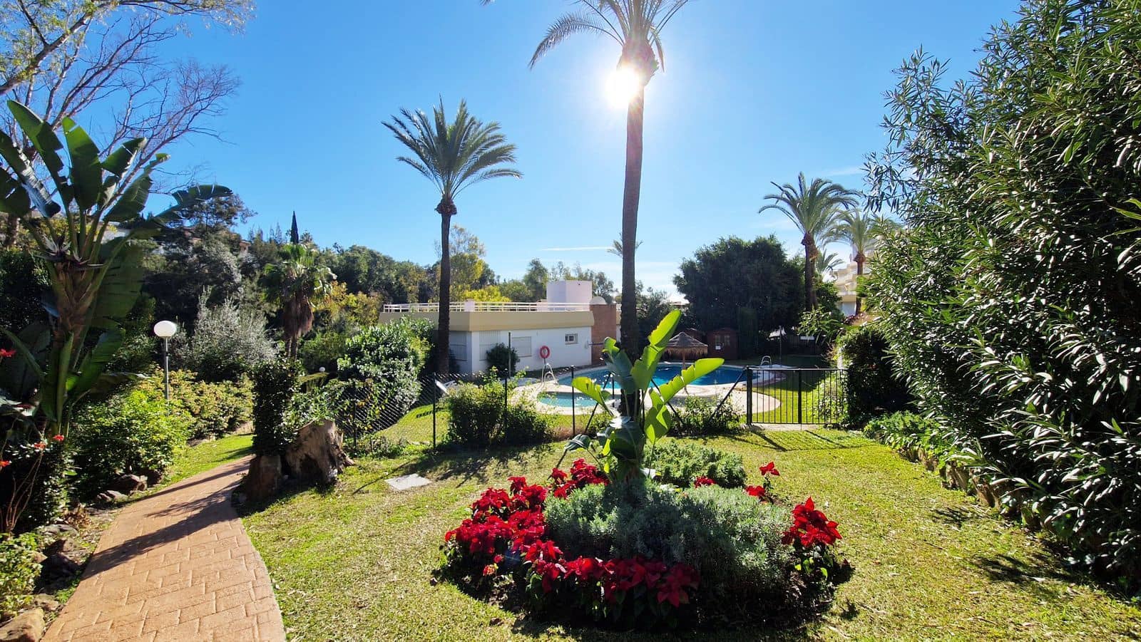 3 bedroom Penthouse for sale in Benalmadena Costa - € 795,000 (Ref: 9497477)