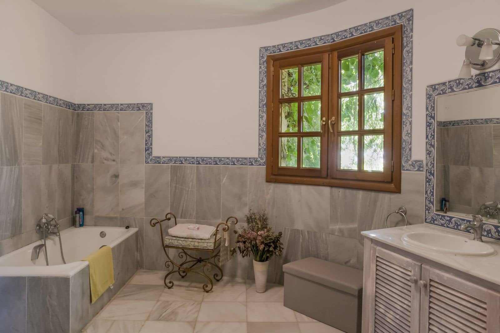 3 bedroom Villa for sale in El Madronal - € 1,695,000 (Ref: 9497493)