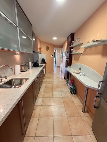 2 bedroom Apartment for sale in Sierra Blanca, Marbella - € 999,000 (Ref: 9497494)