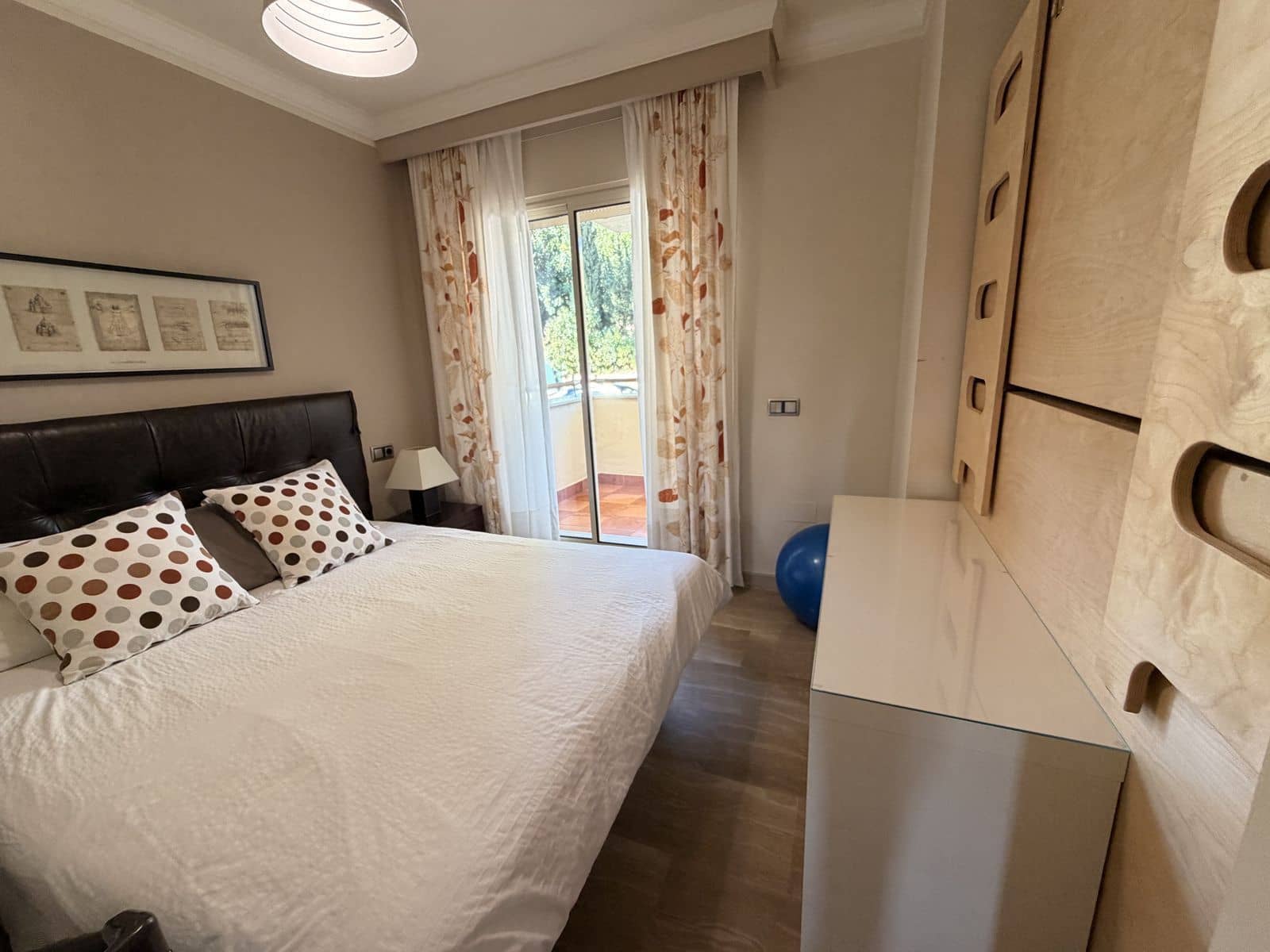 2 bedroom Apartment for sale in Golden Mile - € 999,000 (Ref: 9497494)