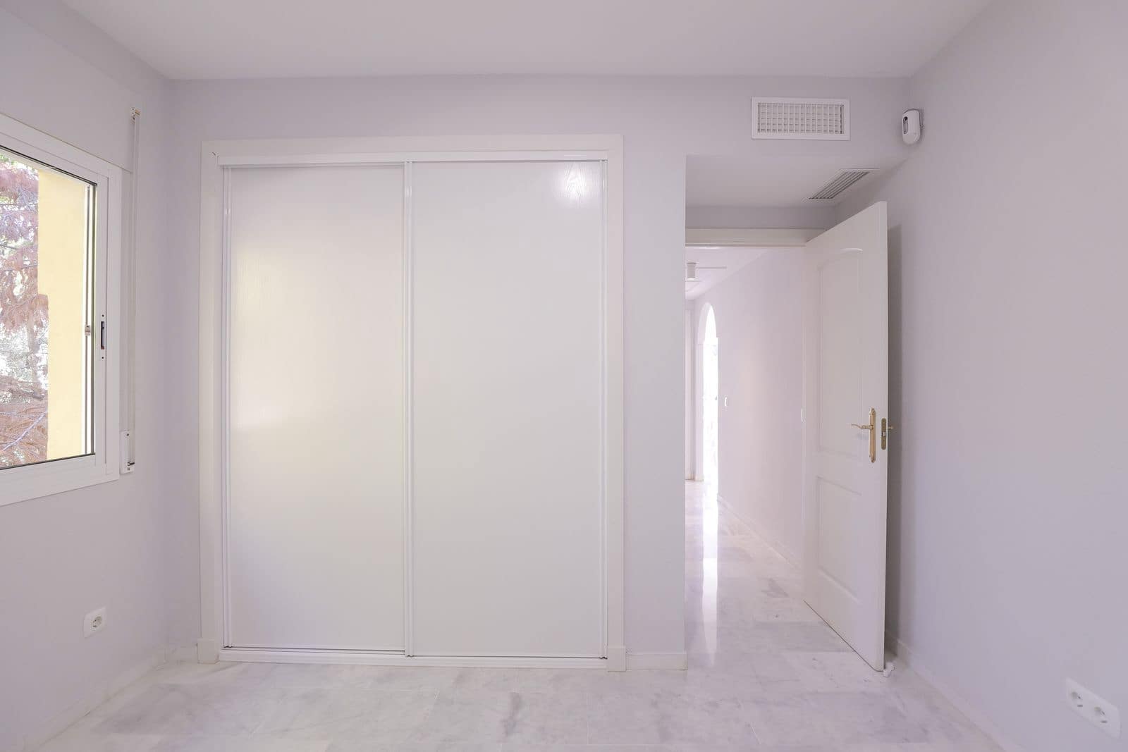 2 makuuhuone Kattohuoneisto myytävänä paikassa La Reserva - 349 000 € (Ref: 9497707)