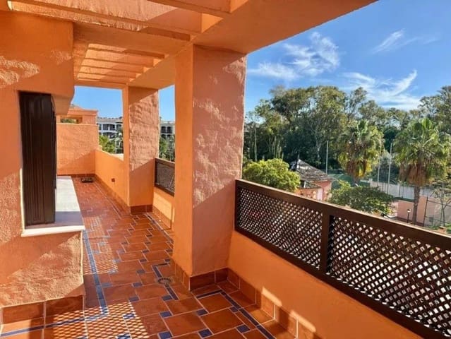 5 Zimmer Penthouse zu verkaufen in Benamara, Estepona - 900.000 € (Ref: 9497719)