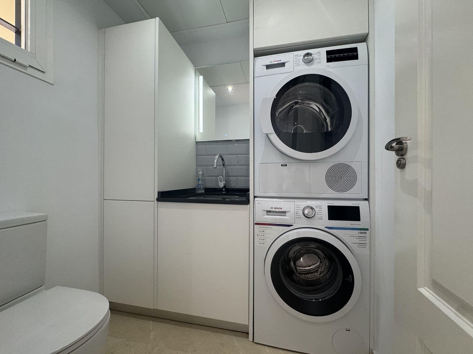 5 soveværelse Byhus til salg i Marbella - € 850.000 (Ref: 9501973)