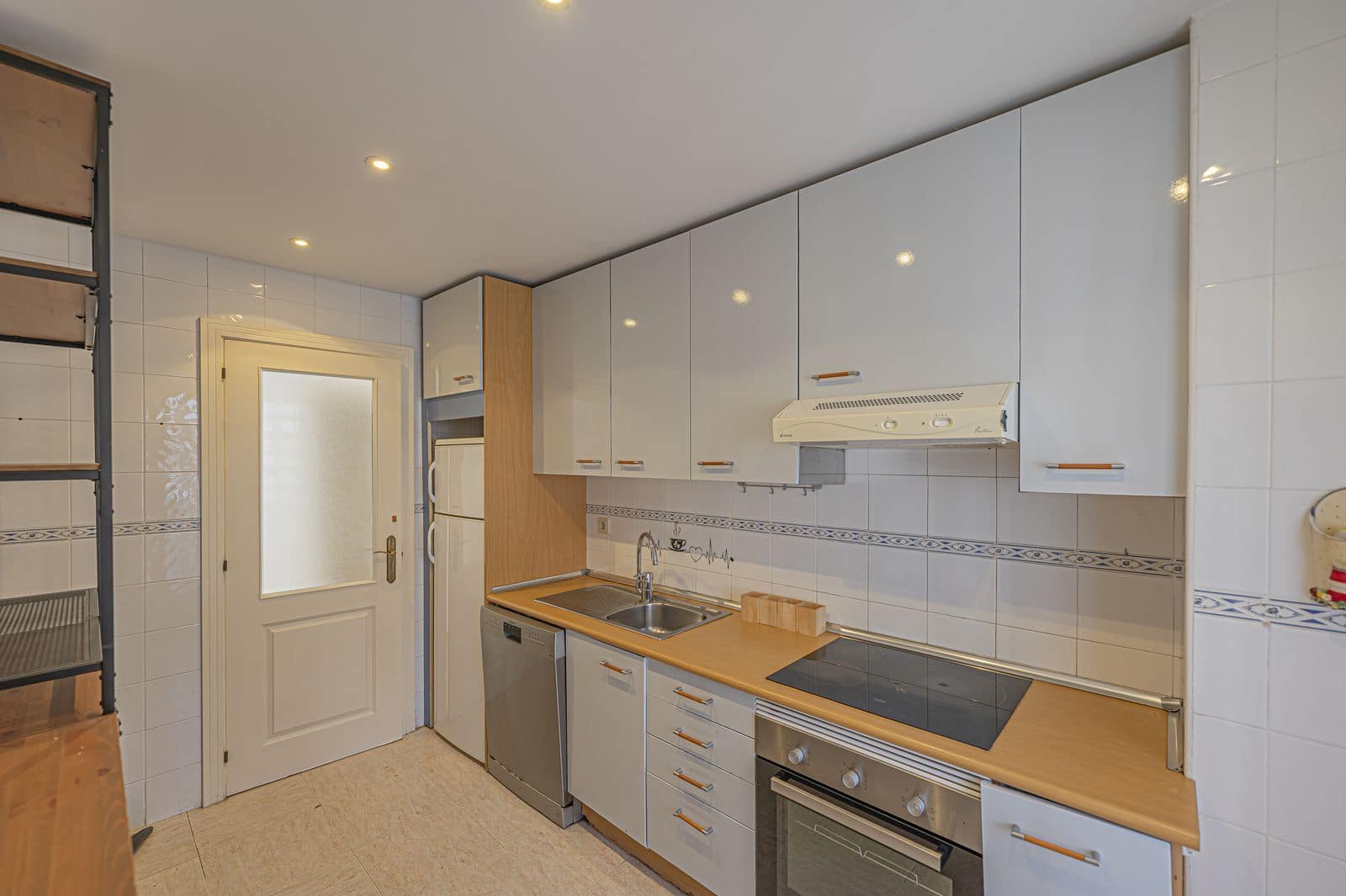 3 bedroom Apartment for sale in Golden Mile - € 670,000 (Ref: 9501978)