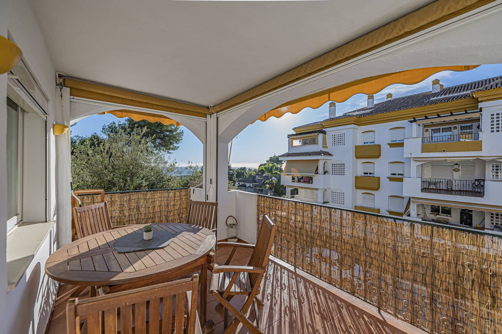 3 bedroom Apartment for sale in Golden Mile - € 670,000 (Ref: 9501978)