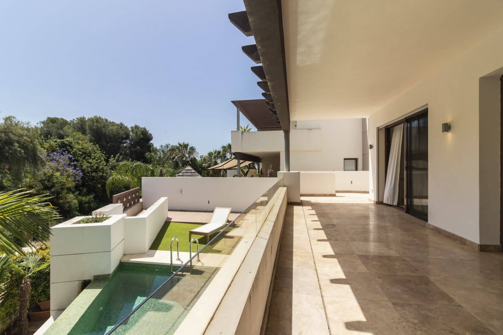 3 bedroom Semi-detached Villa for sale in Marbella - € 1,800,000 (Ref: 9501983)
