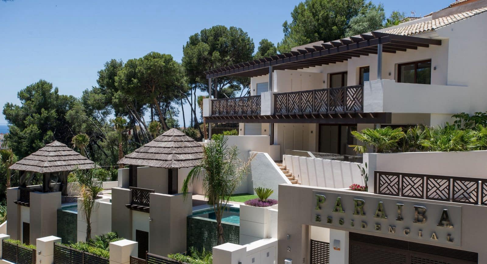 3 bedroom Semi-detached Villa for sale in Marbella - € 1,800,000 (Ref: 9501983)