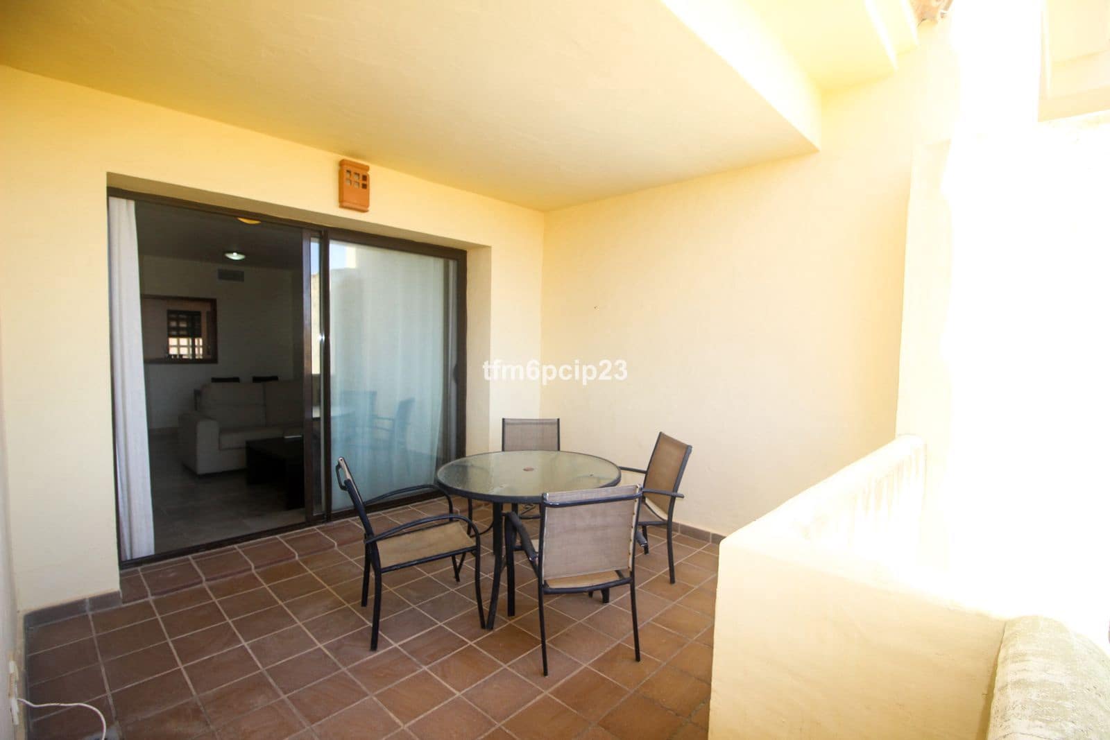 2 bedroom Apartment for sale in La Duquesa / Puerto de la Duquesa - € 255,000 (Ref: 9501985)