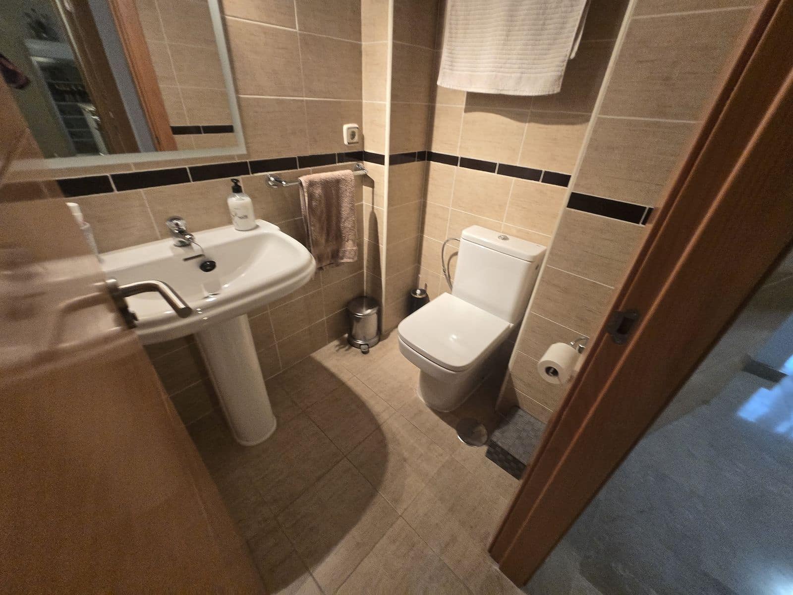 2 bedroom Apartment for sale in La Duquesa / Puerto de la Duquesa - € 359,950 (Ref: 9501990)