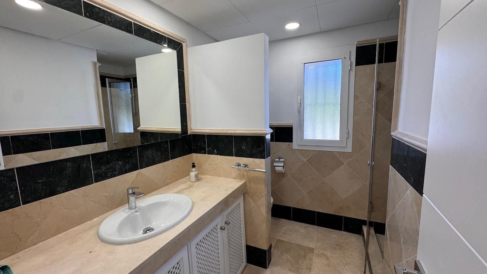 3 sypialnia Dom blizniak na sprzedaż w San Roque - 550 000 € (Ref: 9501997)