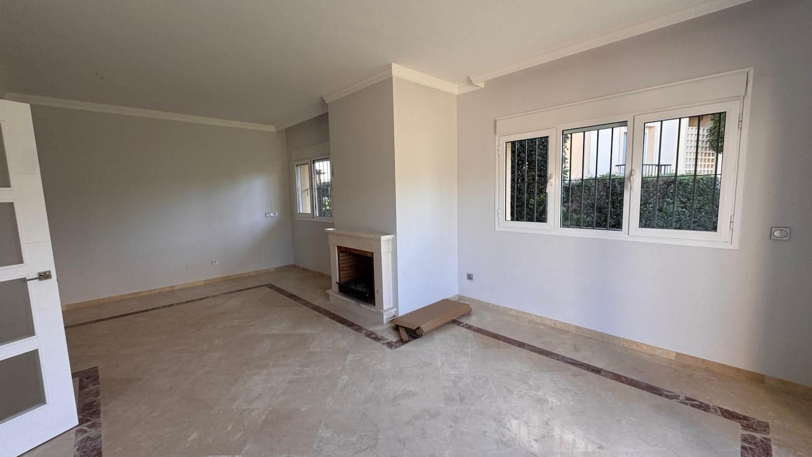 3 sypialnia Dom blizniak na sprzedaż w San Roque - 550 000 € (Ref: 9501997)