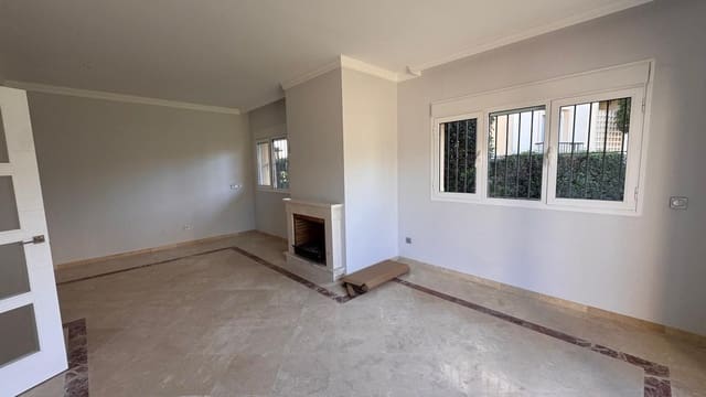 3 sypialnia Dom blizniak na sprzedaż w San Roque - 550 000 € (Ref: 9501997)