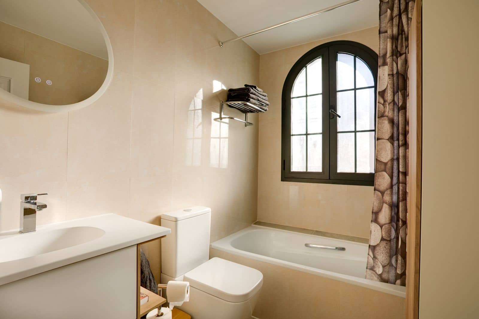 4 bedroom Semi-detached Villa for sale in Cancelada - € 625,000 (Ref: 9502001)