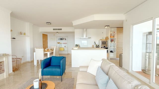 3 bedroom Apartment for sale in La Mairena, Ojen - € 475,000 (Ref: 9502003)