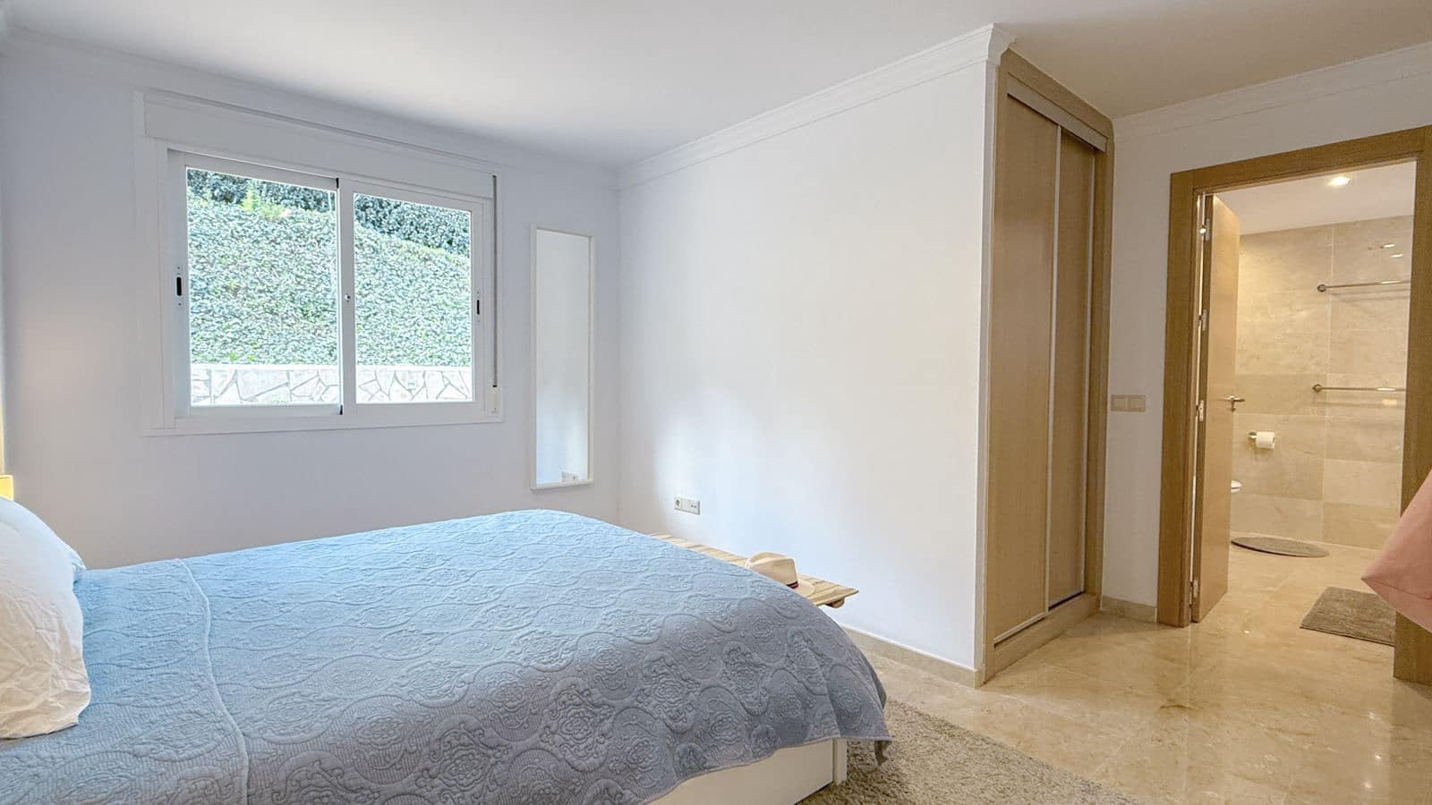 3 bedroom Apartment for sale in La Mairena - € 475,000 (Ref: 9502003)