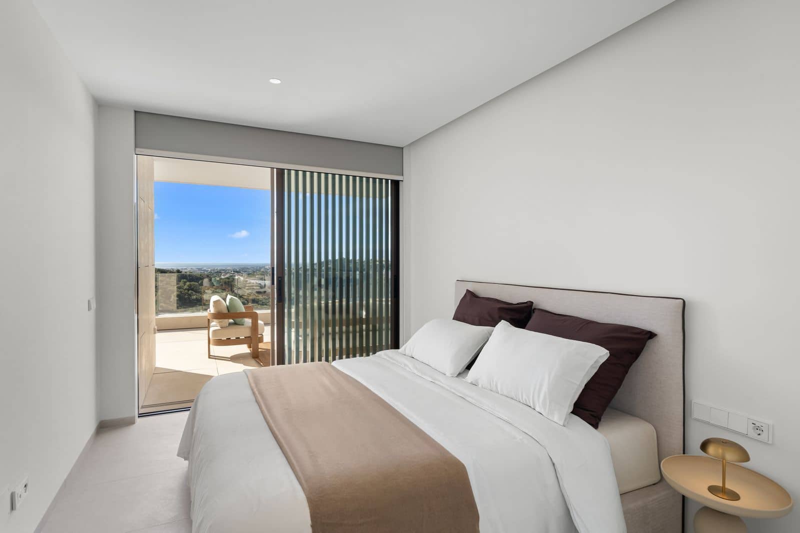 3 bedroom Apartment for sale in La Quinta - € 1,495,000 (Ref: 9502007)