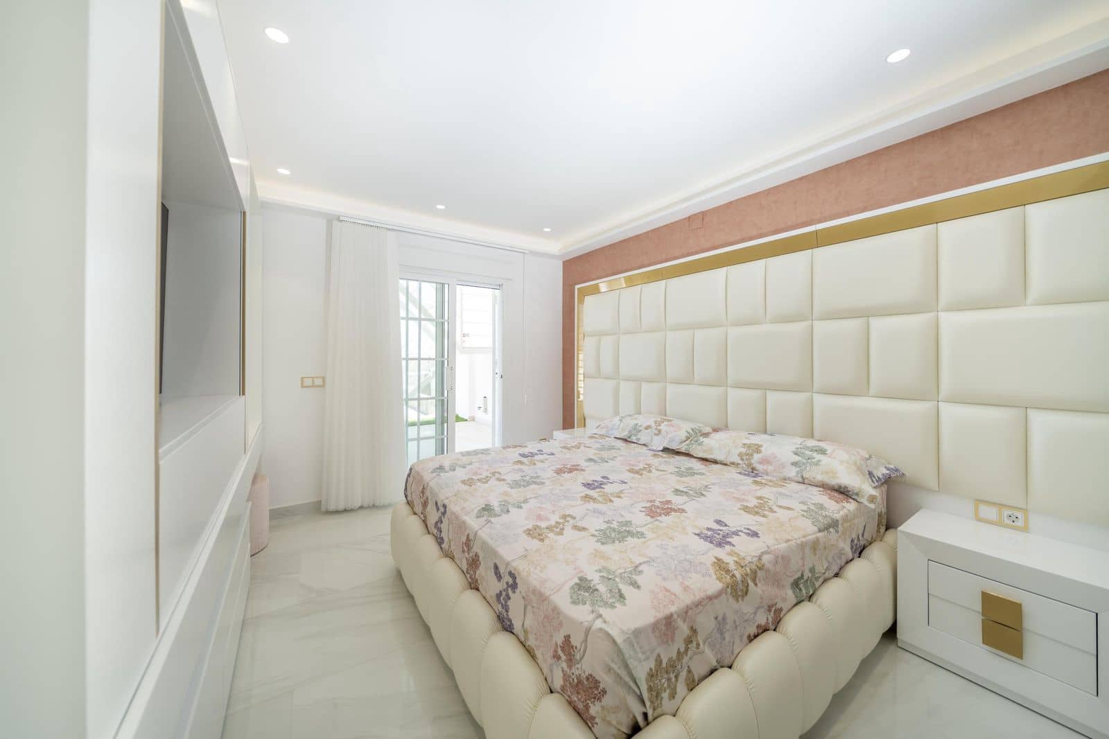 4 sypialnia Dom blizniak na sprzedaż w La Mairena - 850 000 € (Ref: 9502024)