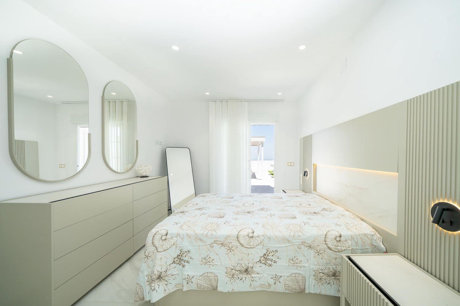 4 sypialnia Dom blizniak na sprzedaż w La Mairena - 850 000 € (Ref: 9502024)