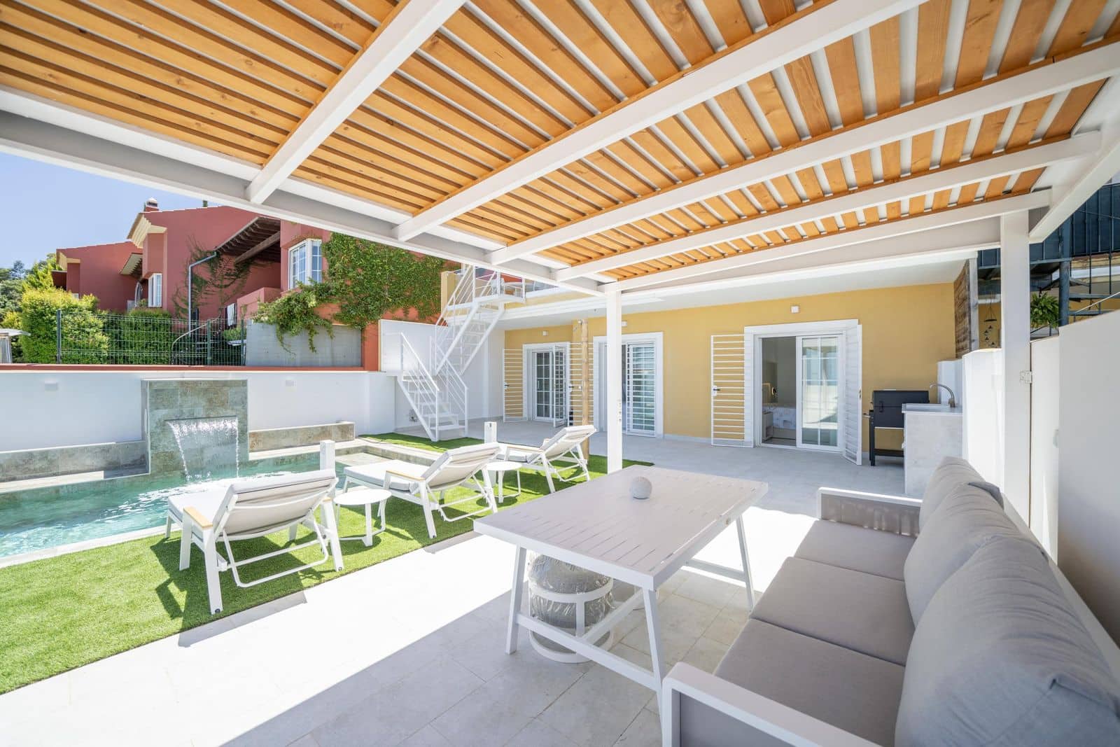 4 sypialnia Dom blizniak na sprzedaż w La Mairena - 850 000 € (Ref: 9502024)