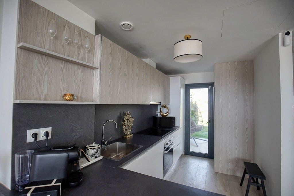 3 soverom Kjedet enebolig til salgs i Manilva - € 699 000 (Ref: 9502026)