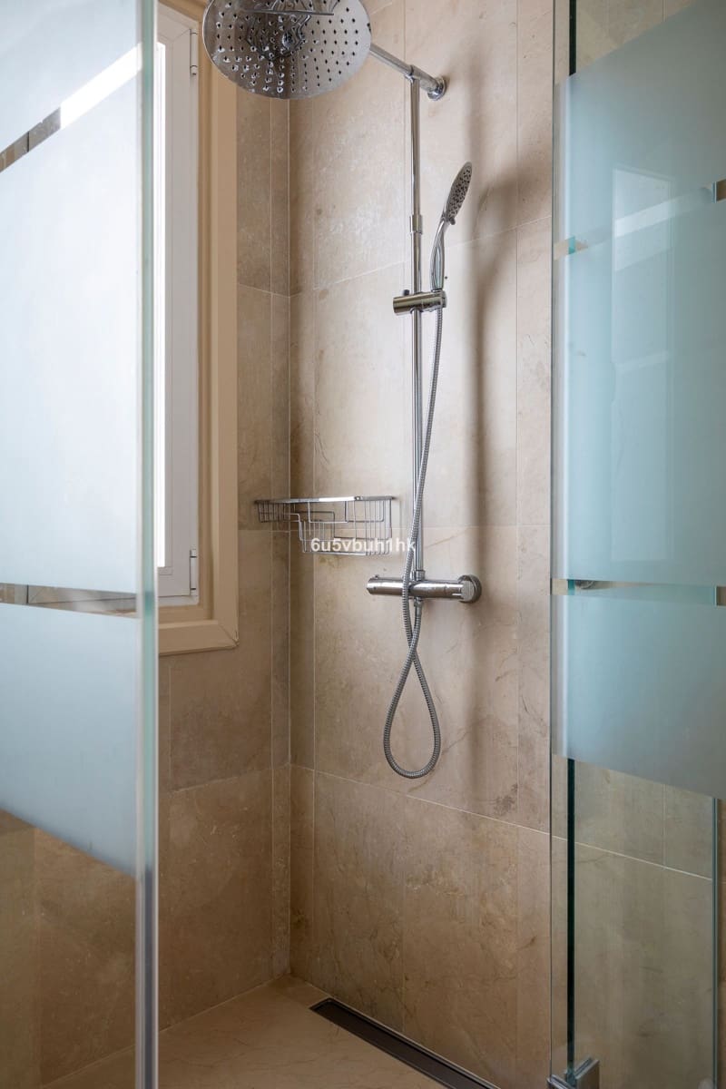 3 soverom Penthouse til salgs i Los Monteros - € 800 000 (Ref: 9502027)