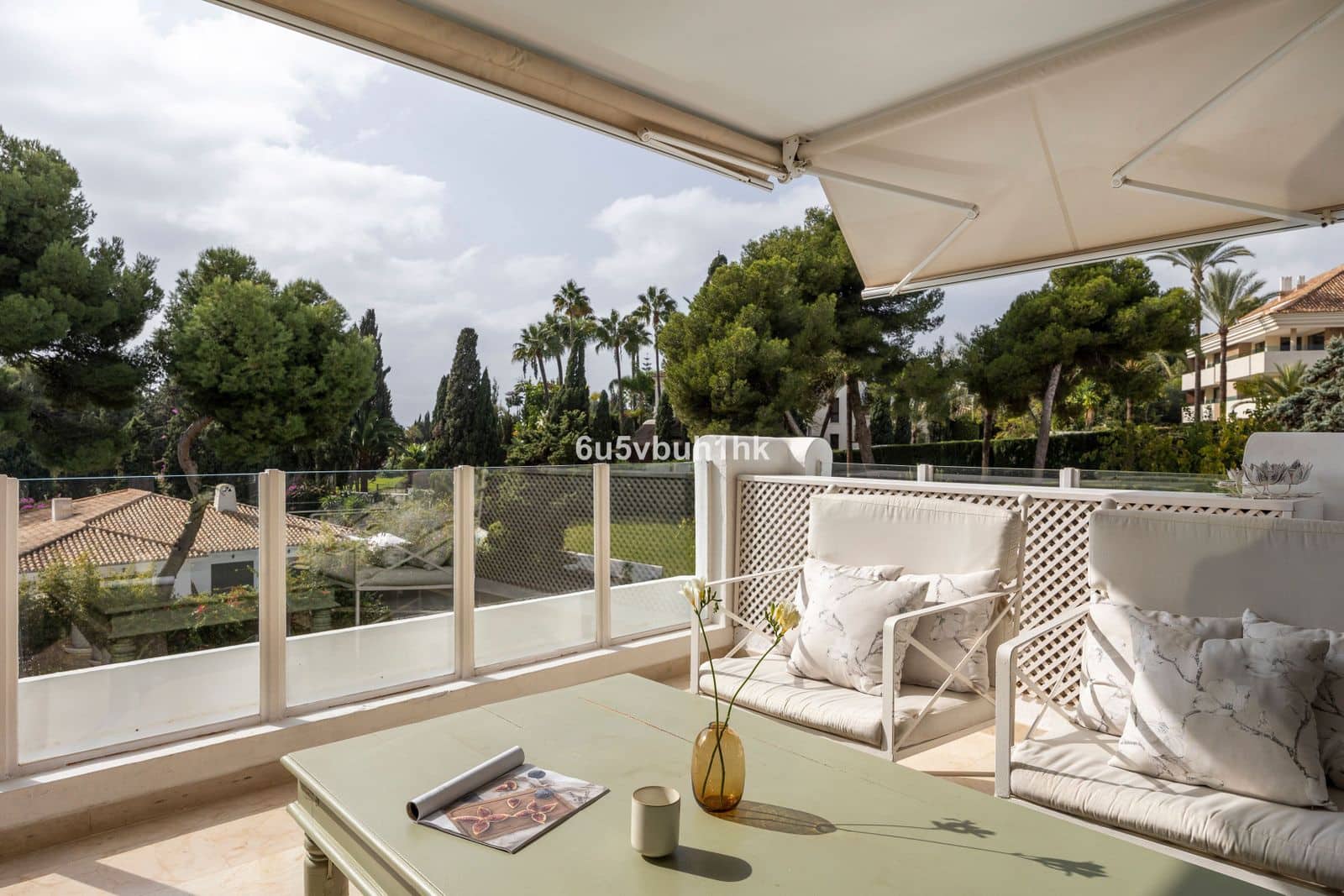 3 soverom Penthouse til salgs i Los Monteros - € 800 000 (Ref: 9502027)