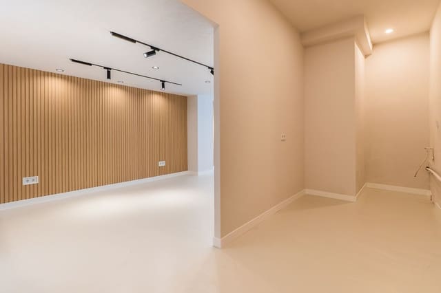 1 quarto Escritório para venda em Marbella - 480 000 € (Ref: 9502028)