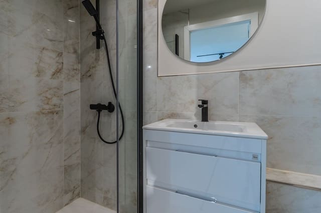 1 quarto Escritório para venda em Marbella - 480 000 € (Ref: 9502028)