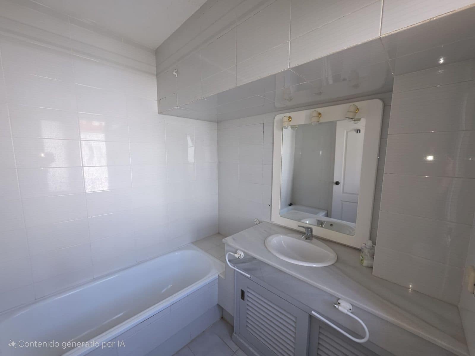 3 bedroom Townhouse for sale in Bahia de Casares - € 635,000 (Ref: 9502031)