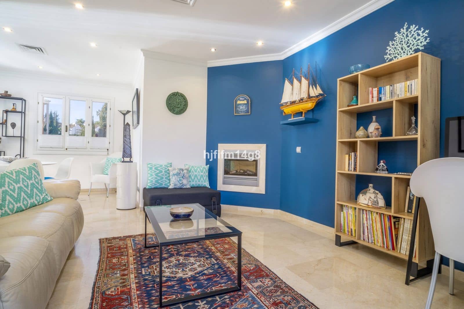 1 bedroom Penthouse for sale in Nueva Andalucia - € 379,000 (Ref: 9502034)