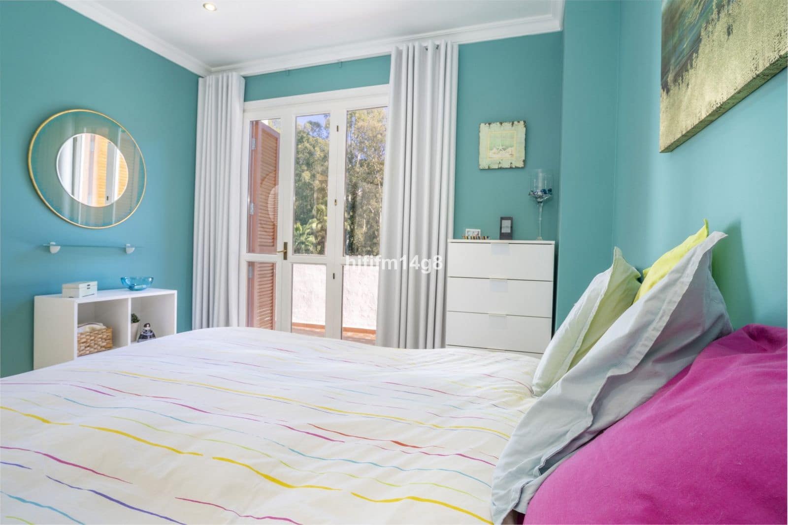 1 bedroom Penthouse for sale in Nueva Andalucia - € 379,000 (Ref: 9502034)