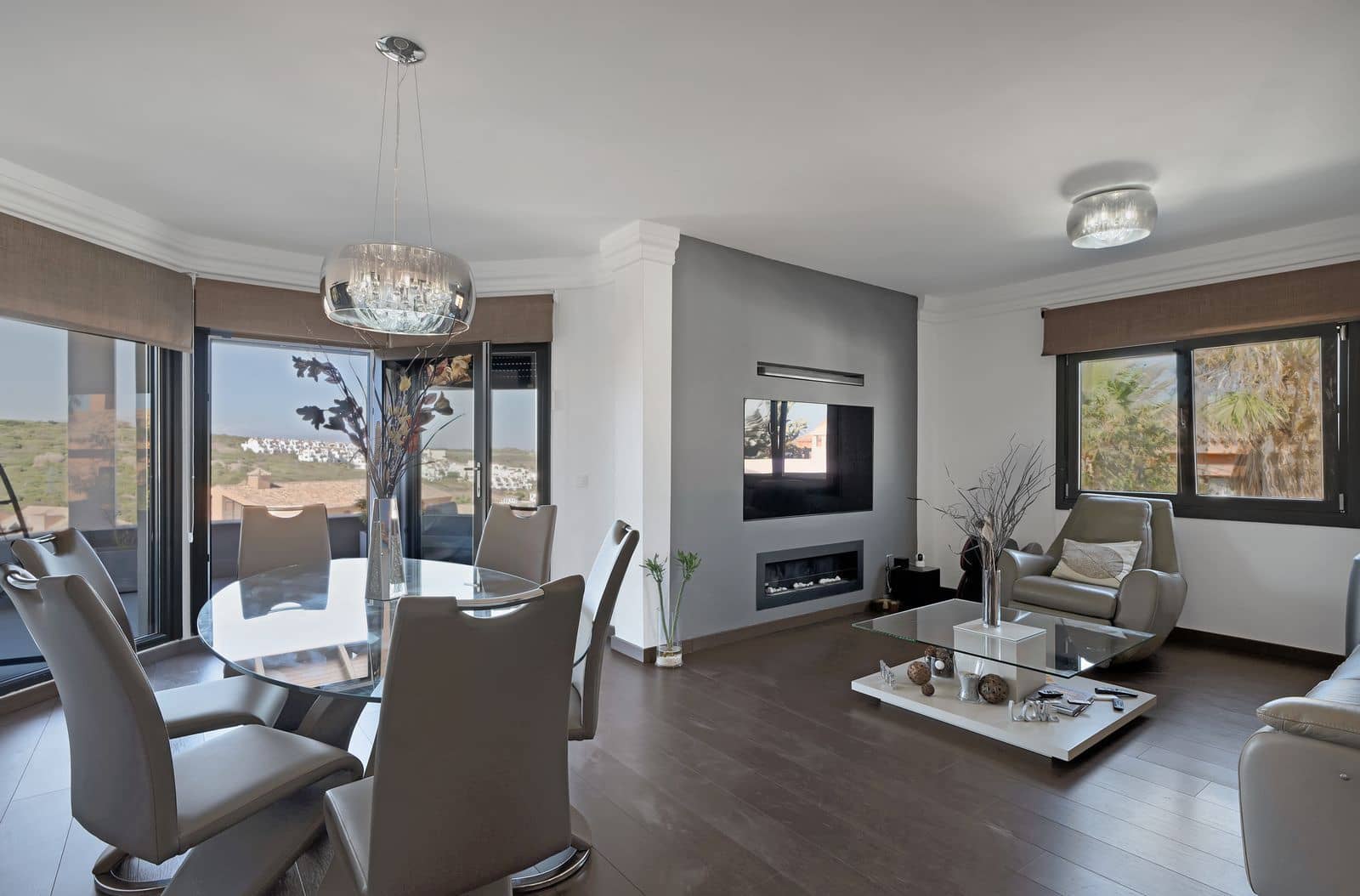 4 bedroom Villa for sale in La Alcaidesa - € 760,000 (Ref: 9502036)