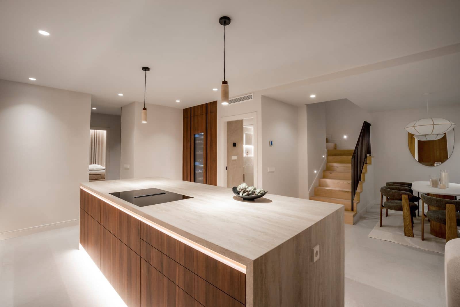 4 makuuhuone Kattohuoneisto myytävänä paikassa Nueva Andalucia - 1 749 000 € (Ref: 9502046)