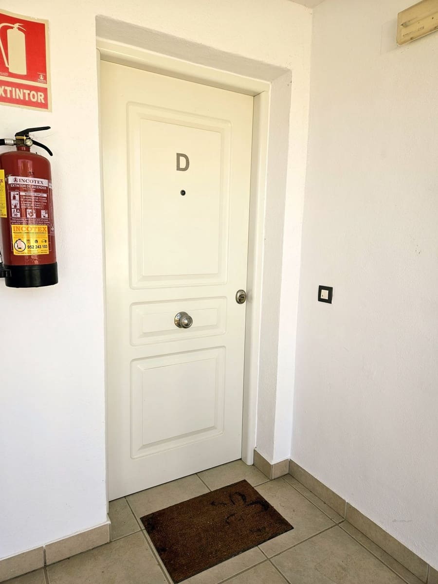 3 bedroom Apartment for sale in El Paraiso - € 490,000 (Ref: 9502047)