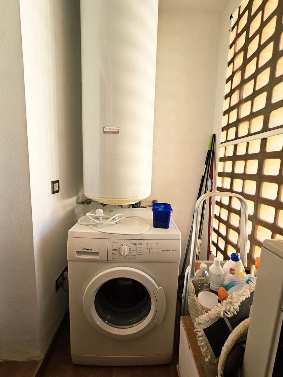 3 bedroom Apartment for sale in El Paraiso - € 490,000 (Ref: 9502047)