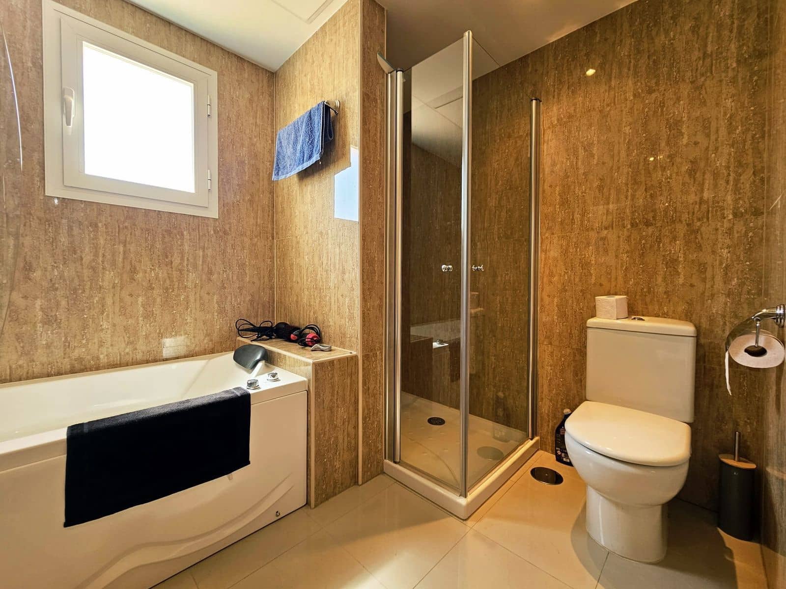 3 bedroom Apartment for sale in El Paraiso - € 490,000 (Ref: 9502047)