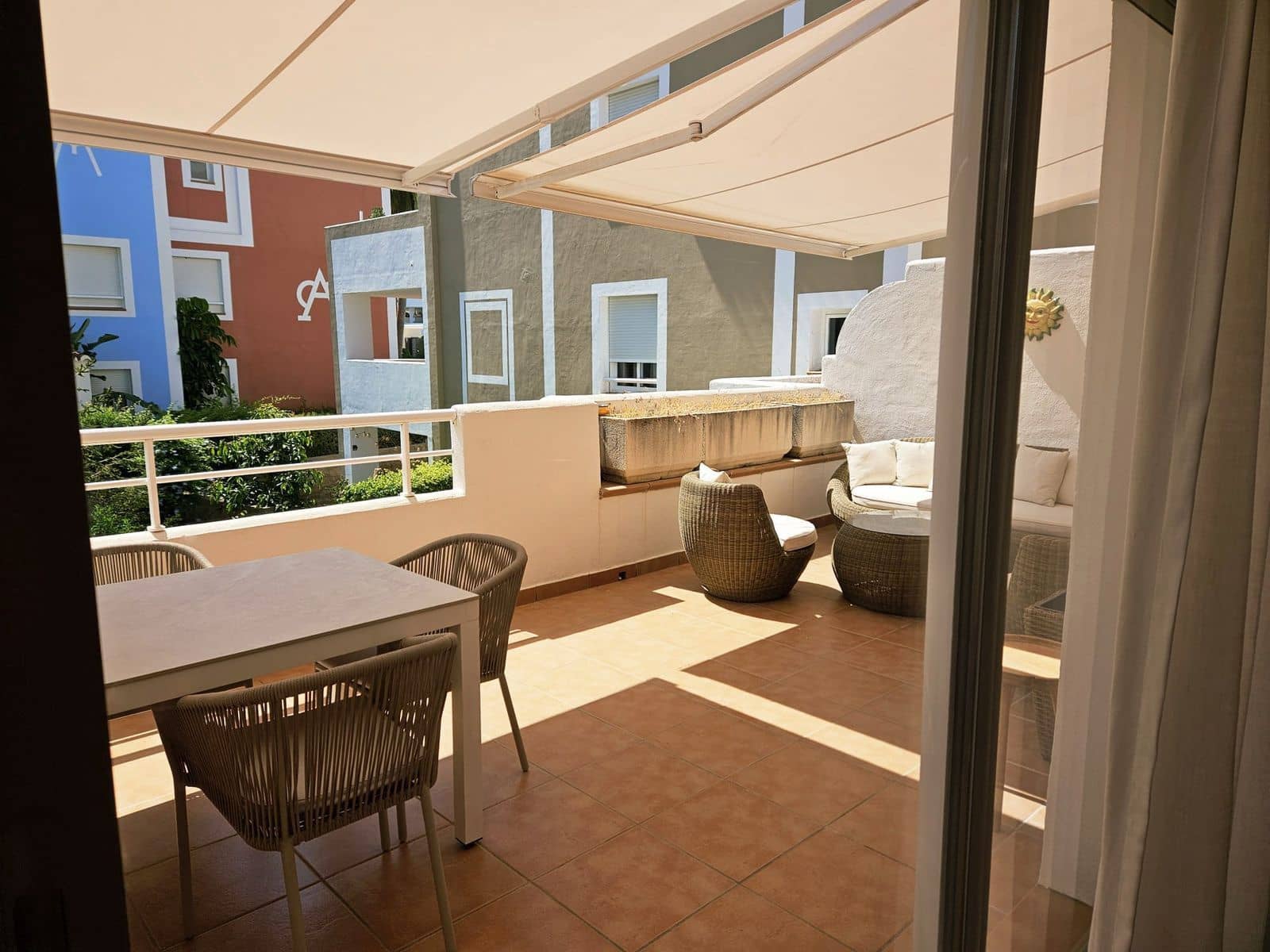 3 bedroom Apartment for sale in El Paraiso - € 490,000 (Ref: 9502047)