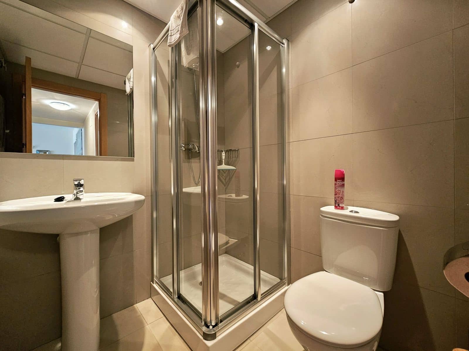 3 bedroom Apartment for sale in El Paraiso - € 490,000 (Ref: 9502047)