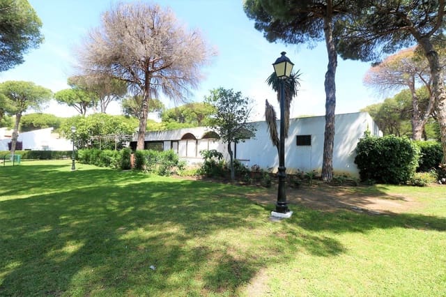 Empresa para venda em Saladillo-Benamara, Estepona - 1 175 000 € (Ref: 9504065)