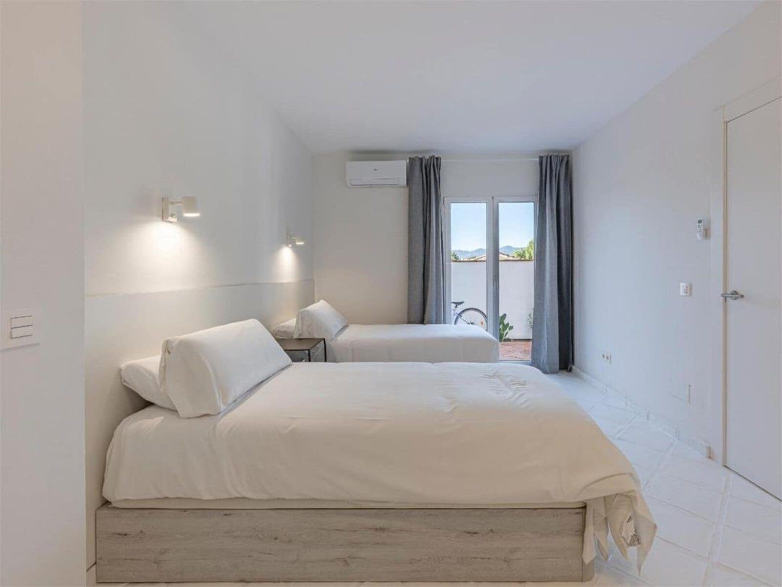 4 sovrum Hus till salu i Guadalmina - 815 000 € (Ref: 9504068)