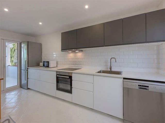 4 sovrum Hus till salu i Guadalmina Alta, Marbella - 815 000 € (Ref: 9504068)