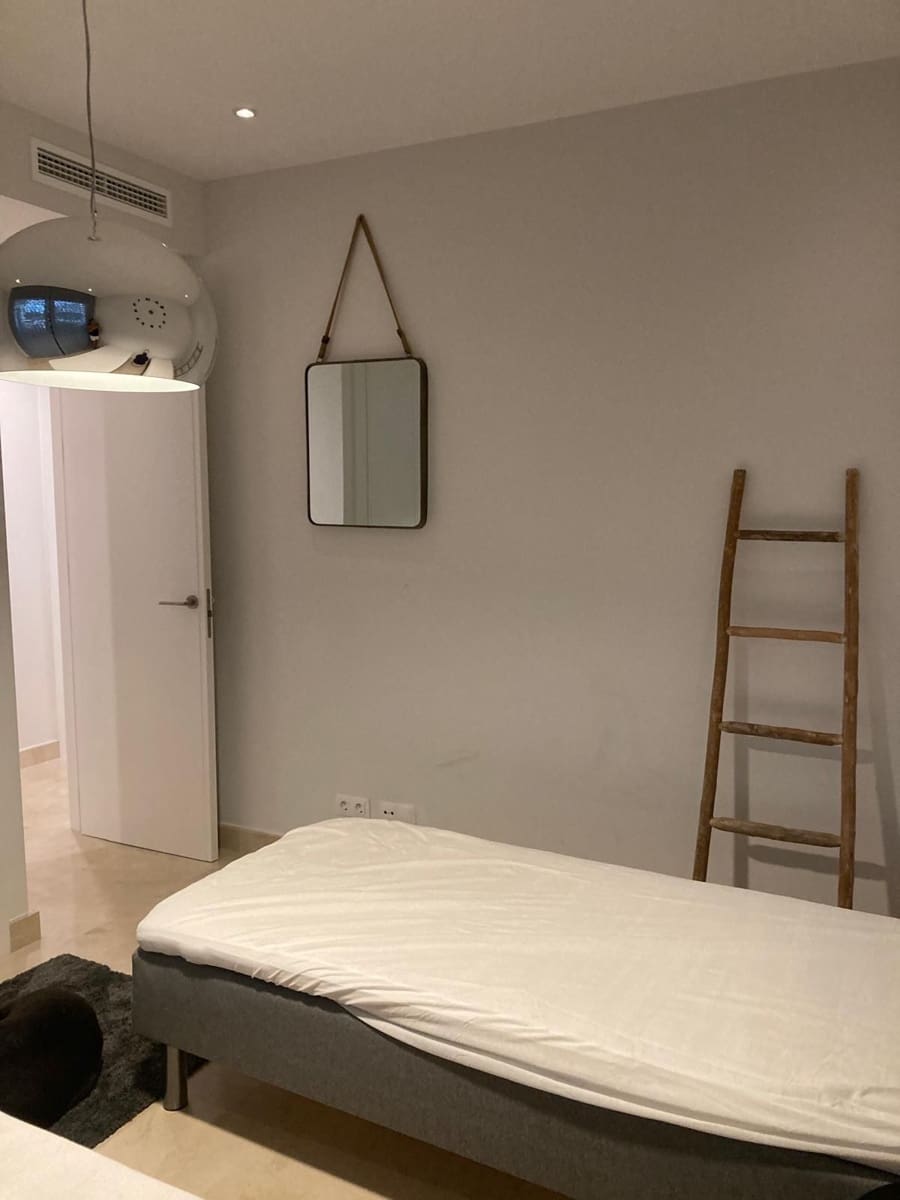 Apartamento de 3 habitaciones en Cabopino en venta - 790.000 € (Ref: 9504079)