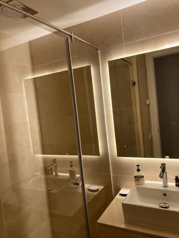 Apartamento de 3 habitaciones en Cabopino, Marbella en venta - 790.000 € (Ref: 9504079)