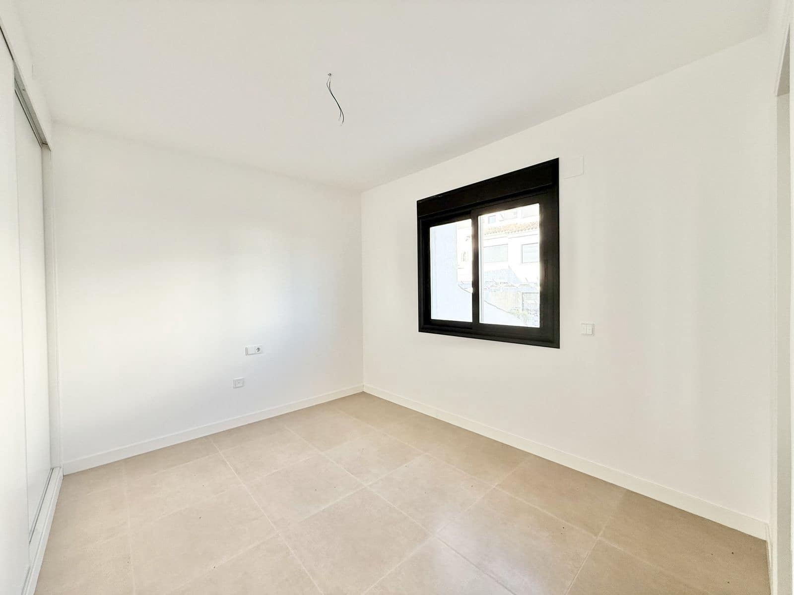 3 bedroom Townhouse for sale in El Paraiso - € 565,000 (Ref: 9504081)